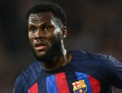 Kessie Ingin Pergi Dari Barcelona Ke Arab Saudi