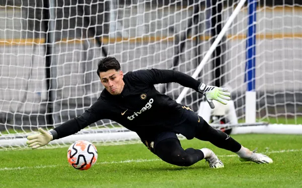 Real Madrid Memajukan Pembicaraan Peminjaman Kepa dengan Chelsea