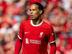 Van Dijk Dari Liverpool Mendapat Larangan Tambahan Karena Penyalahgunaan Wasit