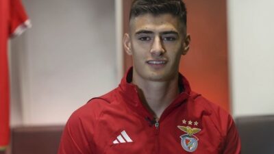 Manchester United Mulai Pepet Bek Muda Benfica Ini