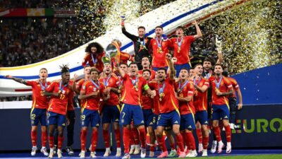 Timnas Spanyol Berhasil Juara Euro 2024 Usai Kalahkan Inggris ( 2 - 1 )